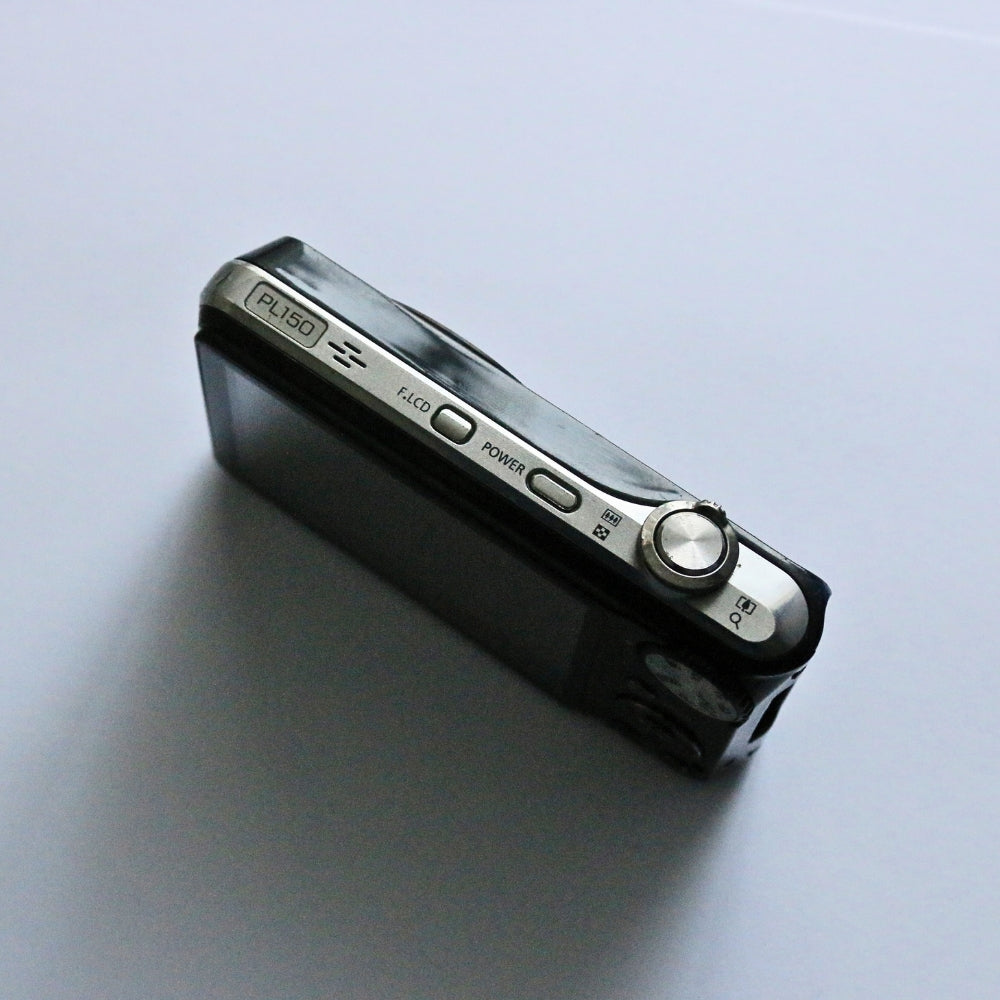 Samsung PL150 Selfie