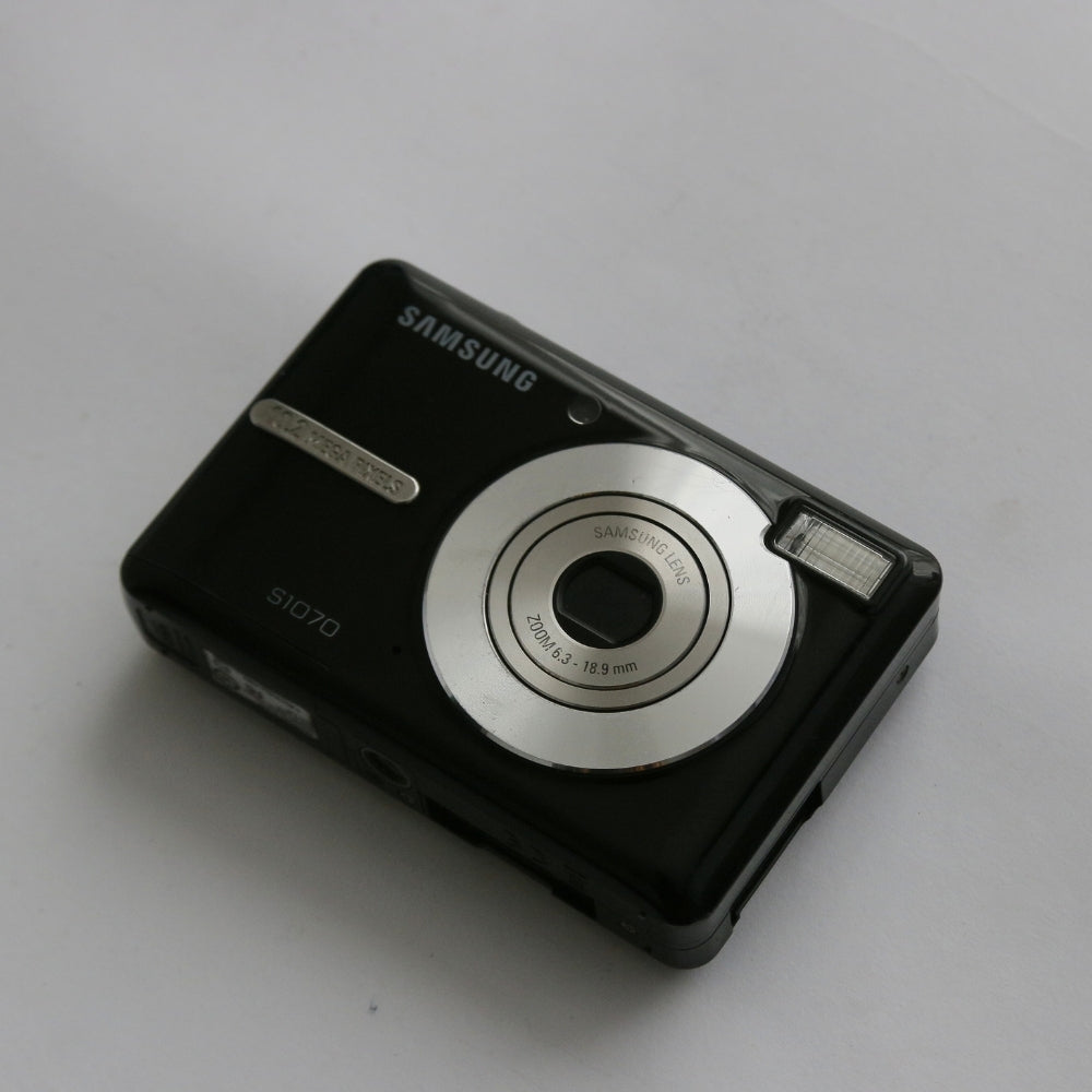 Samsung S1070