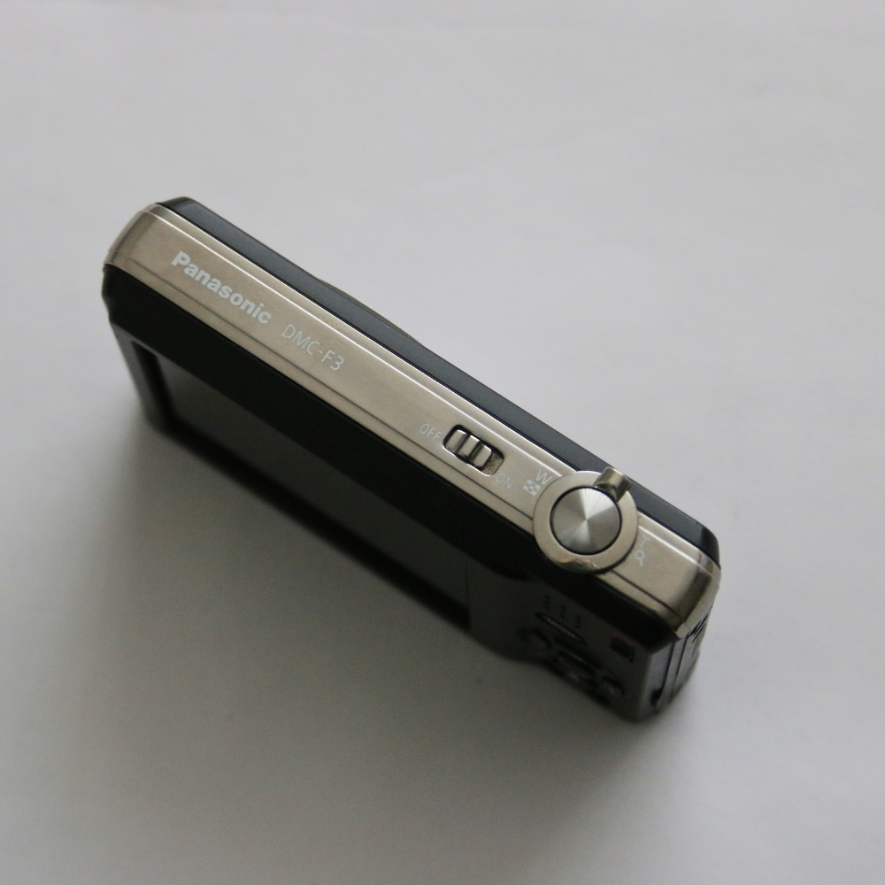 Panasonic Lumix DMC-F3