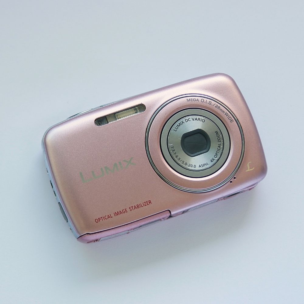 Panasonic LUMIX DMC-S1