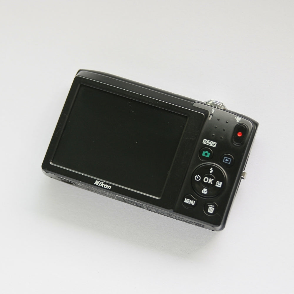 Nikon COOLPIX S2800