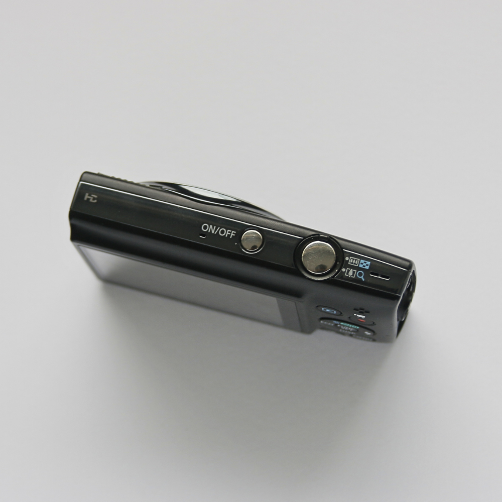 Canon PowerShot ELPH 150 HD
