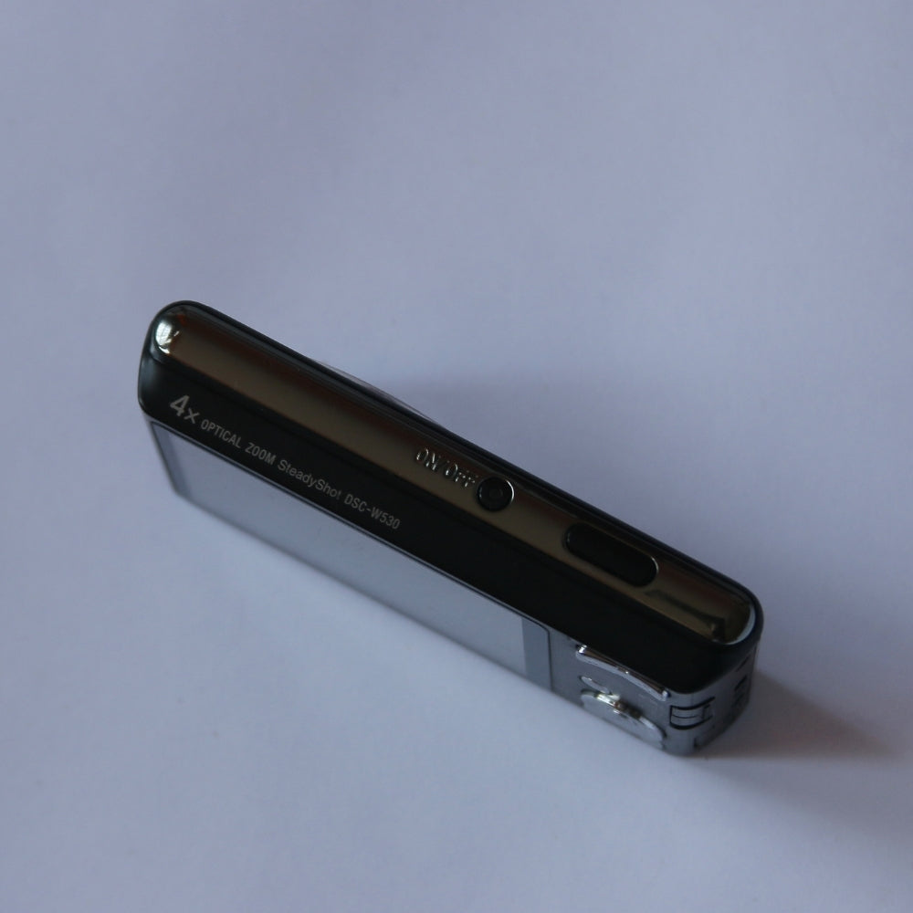 Sony Cyber-shot DSC-W530