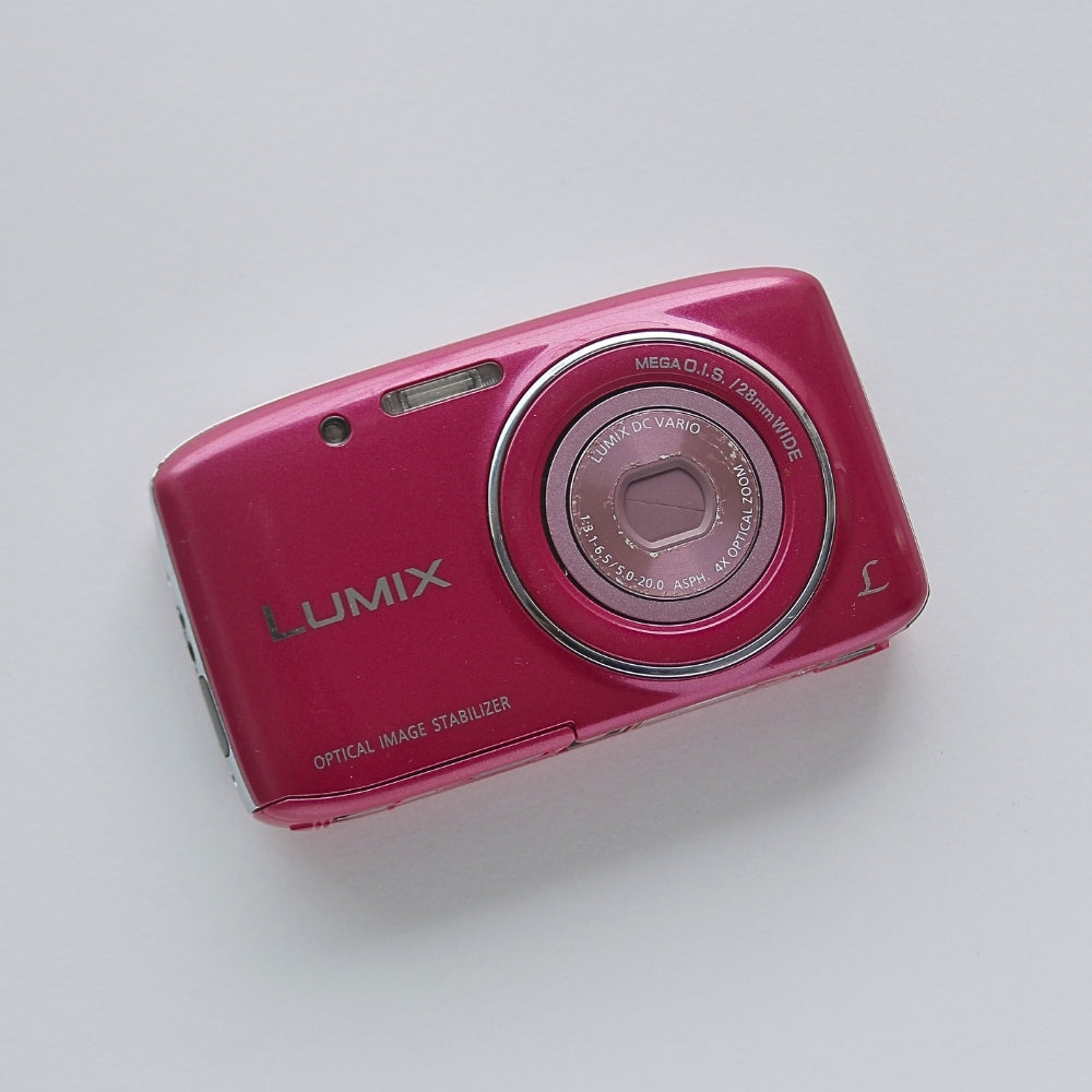Panasonic LUMIX DMC-S2
