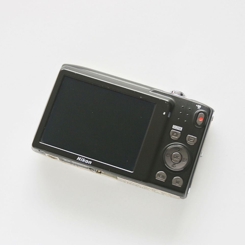 Nikon Coolpix S3100