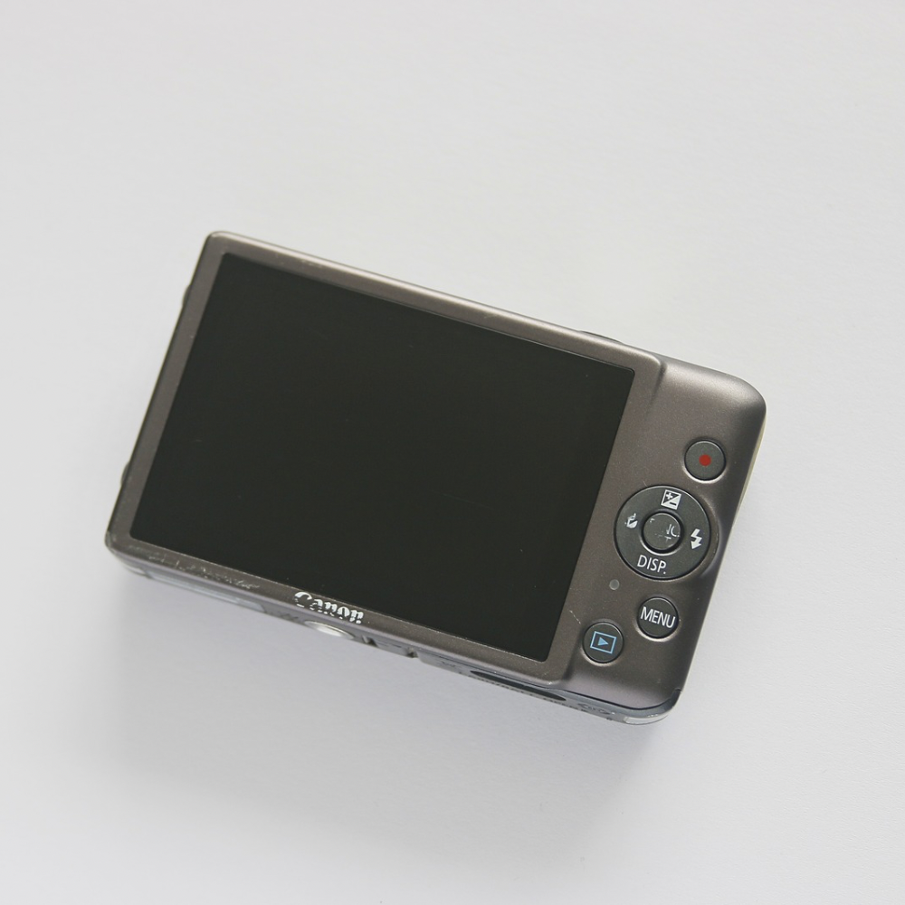 Canon PowerShot ELPH 100 HS