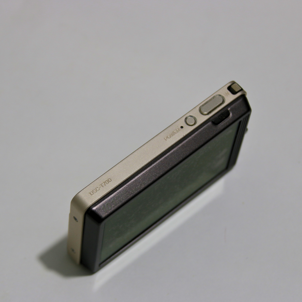 Sony Cyber-shot DSC-T700