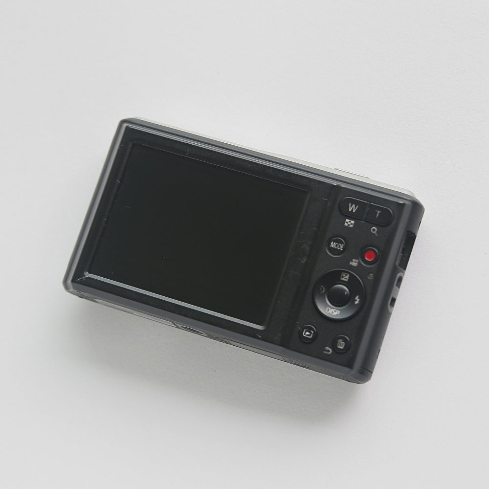 Panasonic Lumix DMC-F5