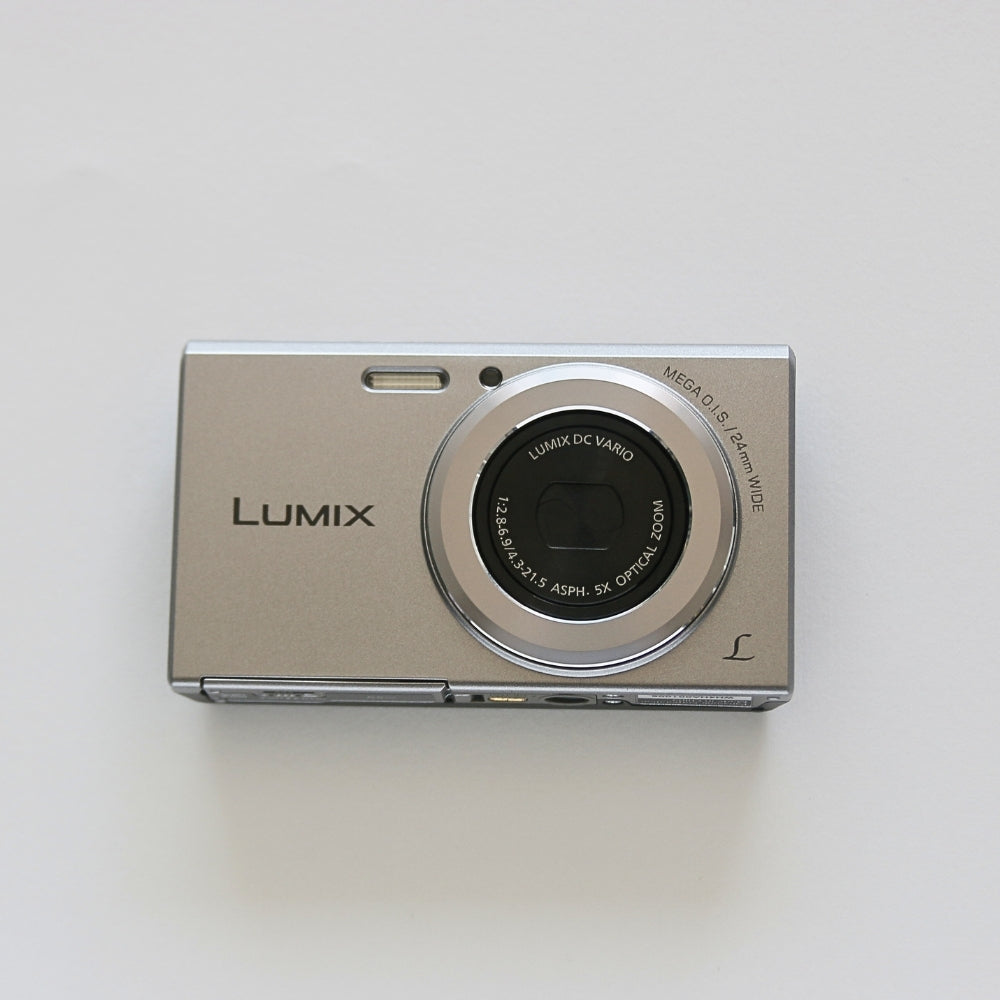 Panasonic LUMIX DMC-FH12
