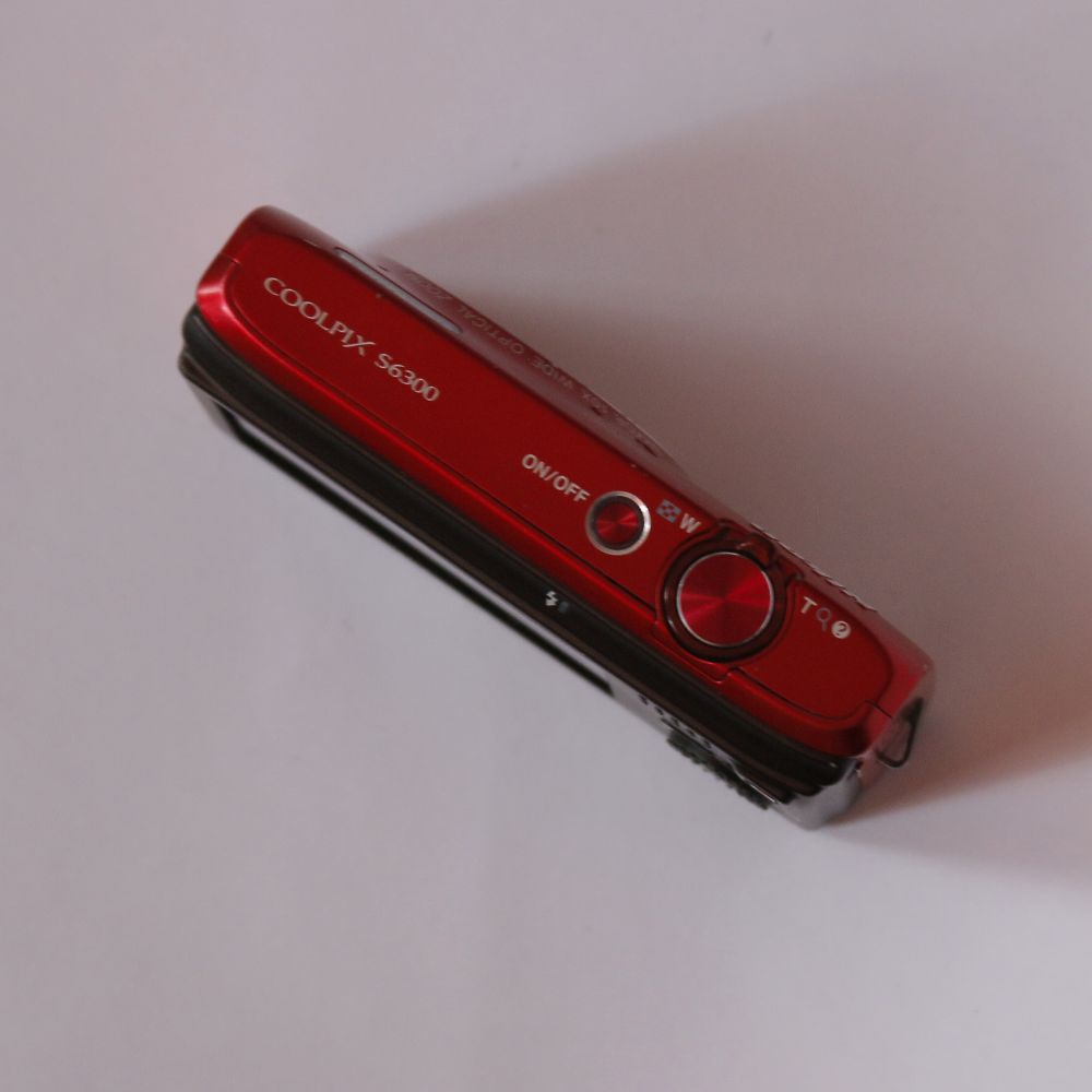 Nikon COOLPIX S6300