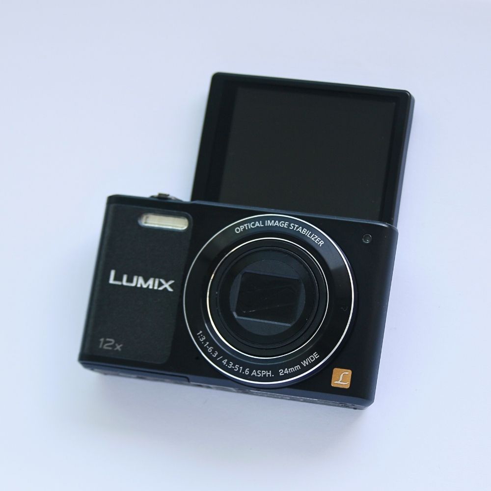 Panasonic LUMIX DMC-SZ10