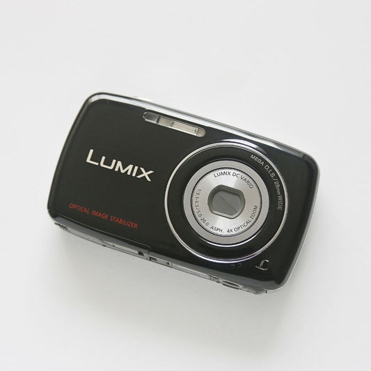Panasonic LUMIX DMC-S1
