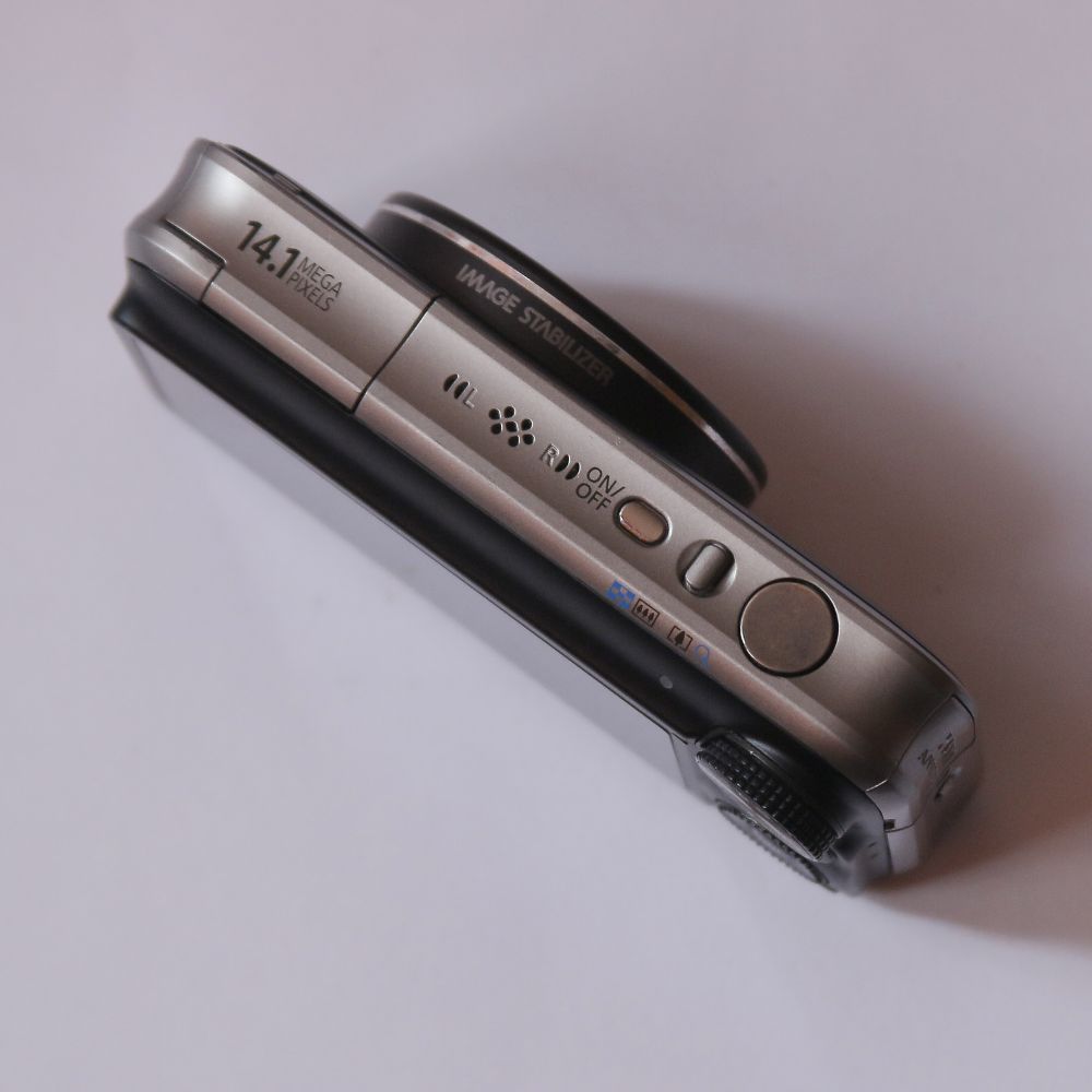Canon PowerShot SX210 IS