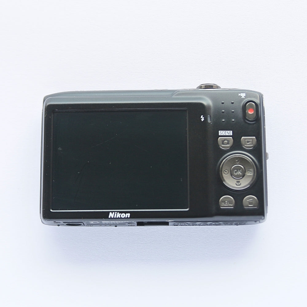 Nikon Coolpix S3100