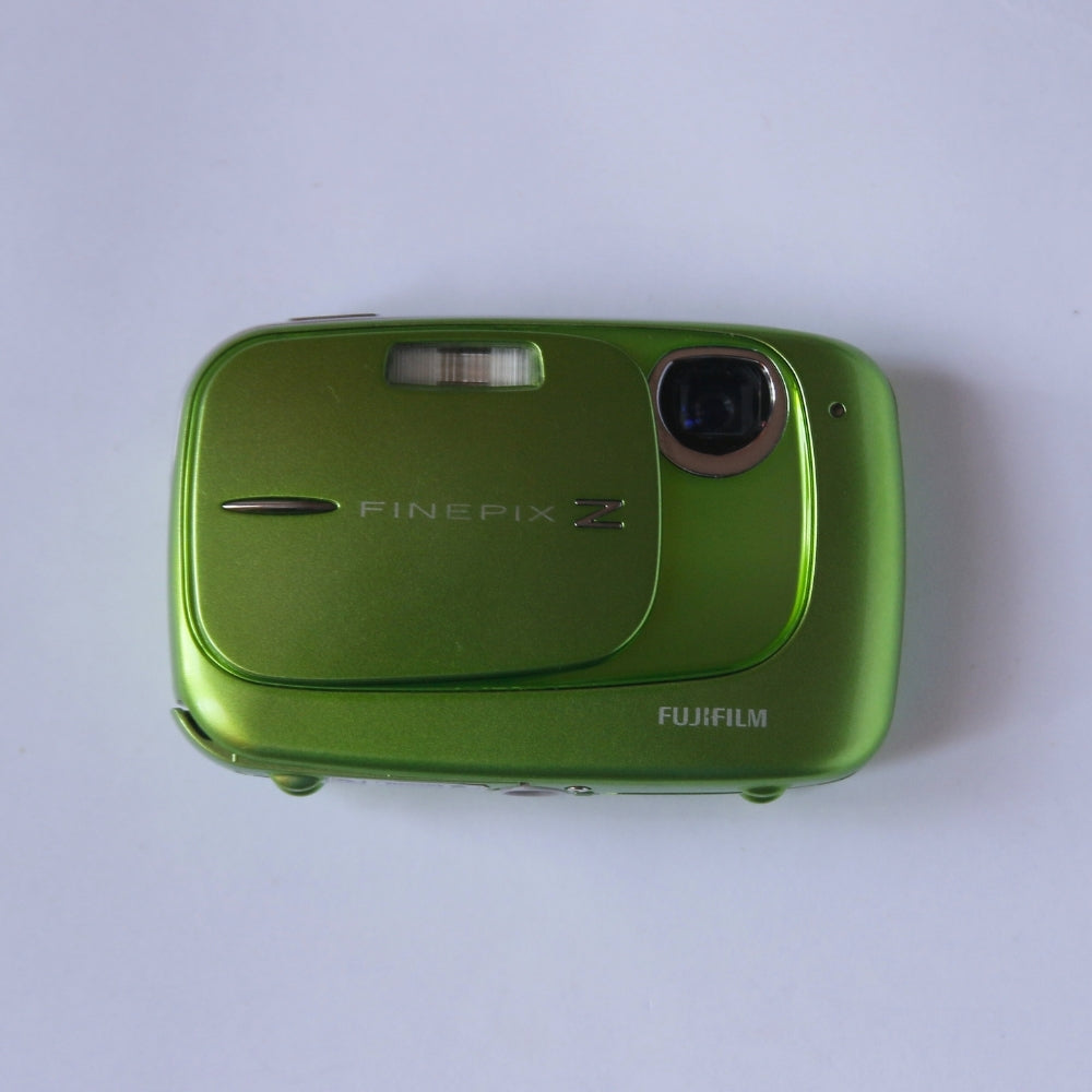 FUJIFILM Z35