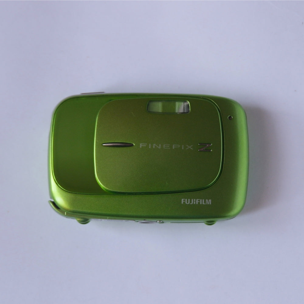 FUJIFILM Z35