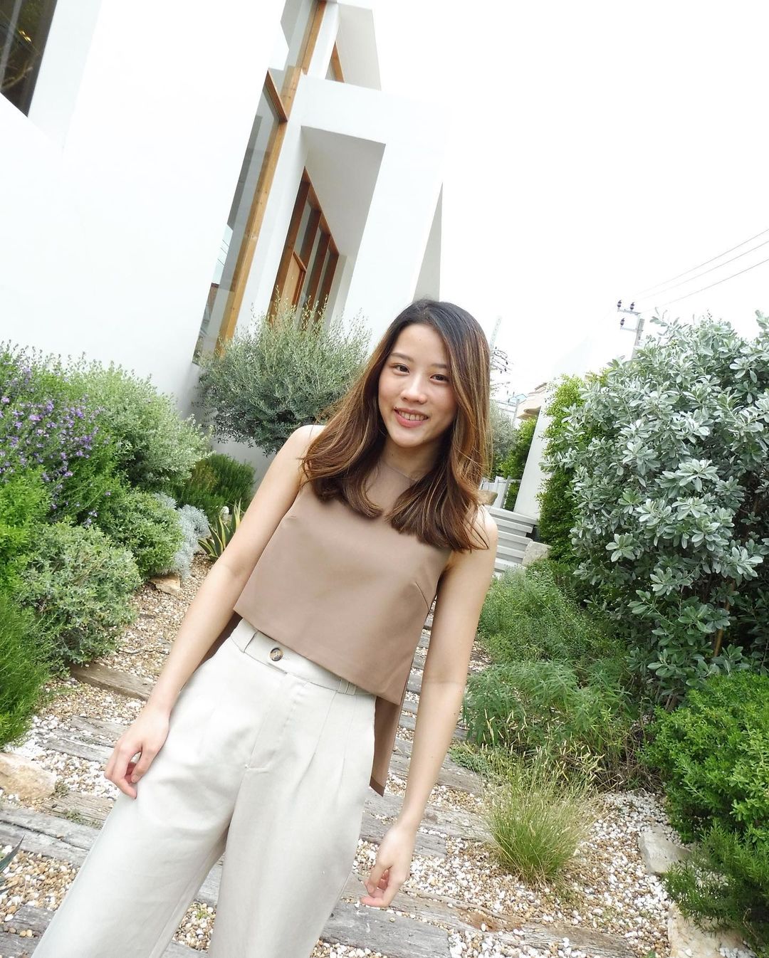Panasonic LUMIX DMC-ZS45 Selfie