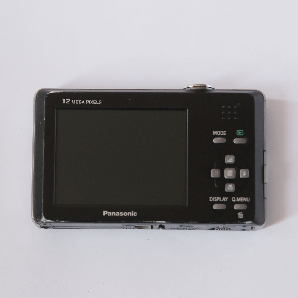 Panasonic LUMIX DMC-FP1