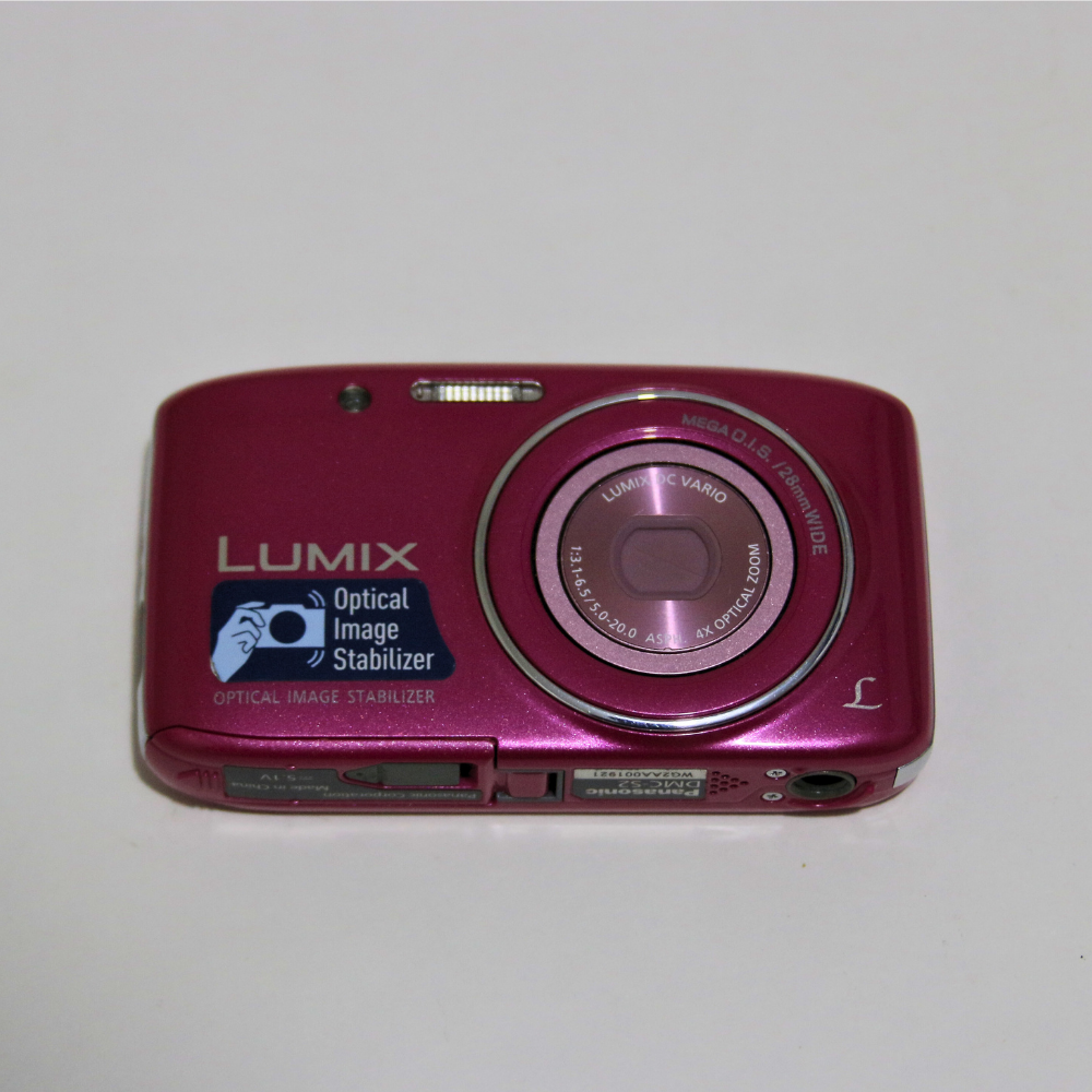 Panasonic LUMIX DMC-S2