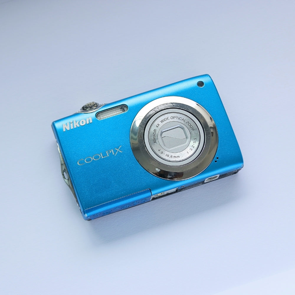 Nikon Coolpix S3000
