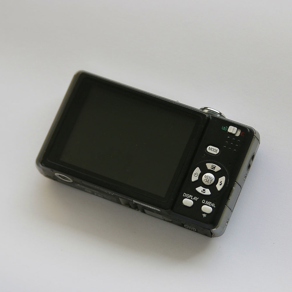 Panasonic LUMIX DMC-FS15