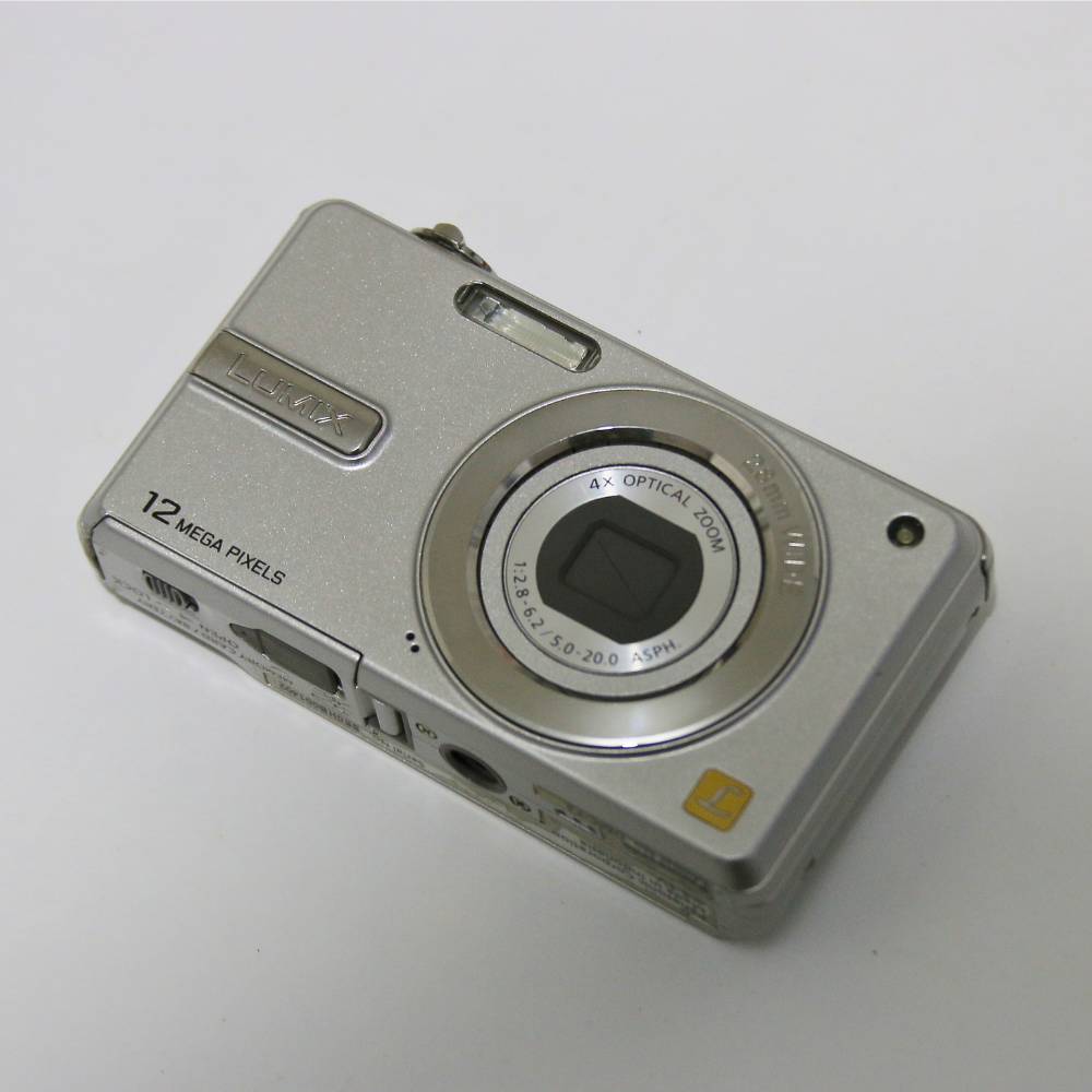 Panasonic Lumix DMC-F3