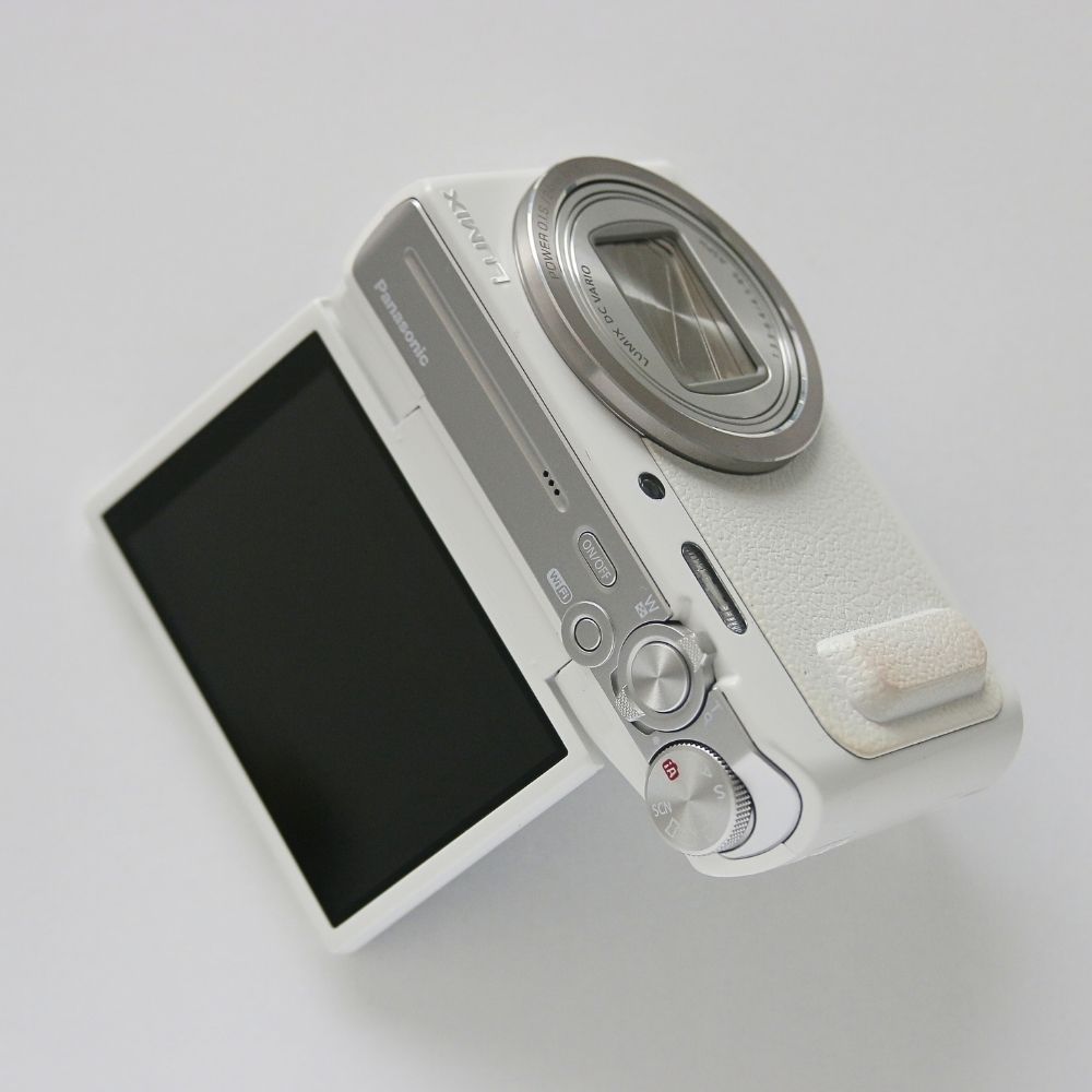 Panasonic LUMIX DMC-ZS45 Selfie