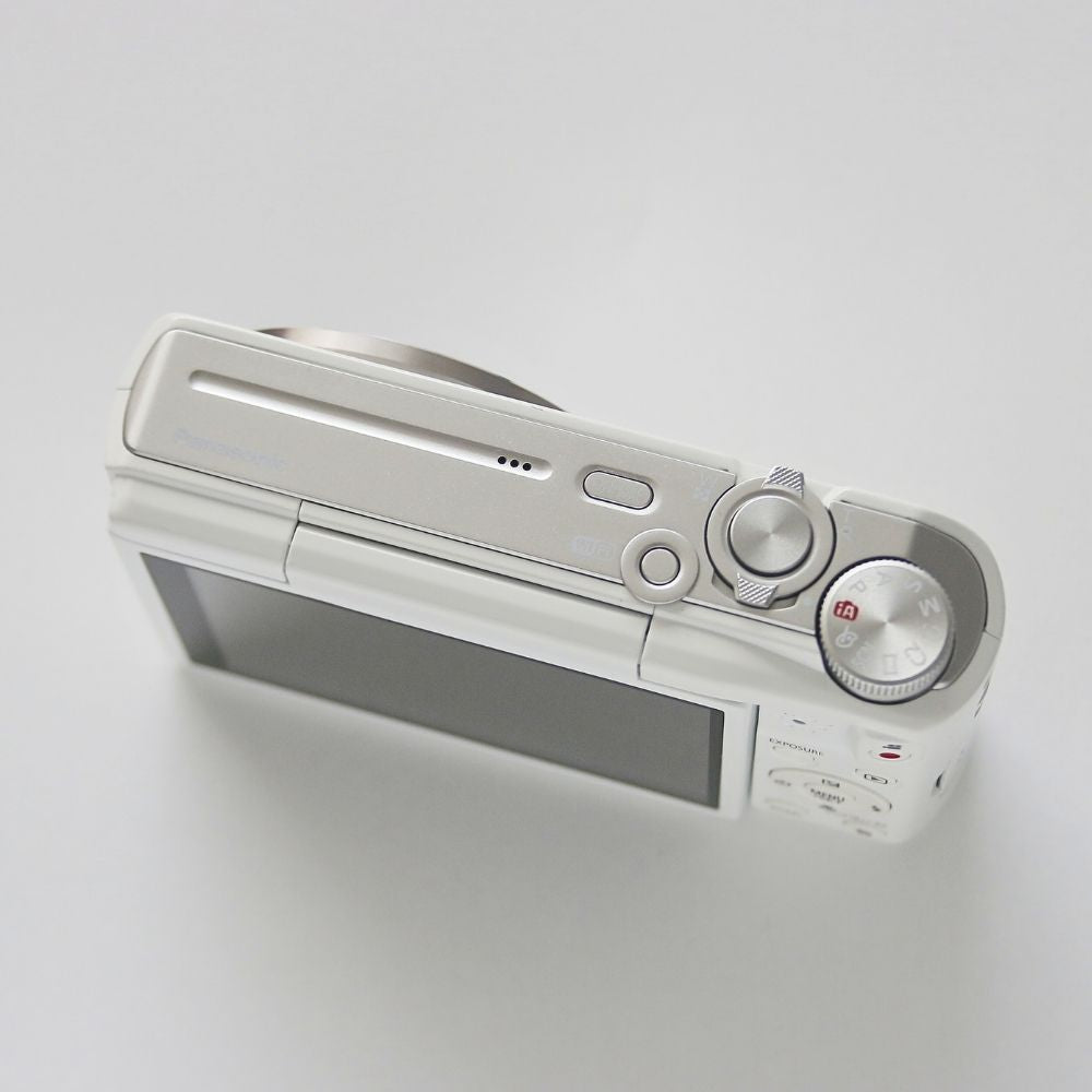 Panasonic LUMIX DMC-ZS45 Selfie