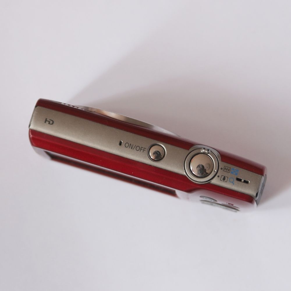 Canon PowerShot ELPH 180 HD