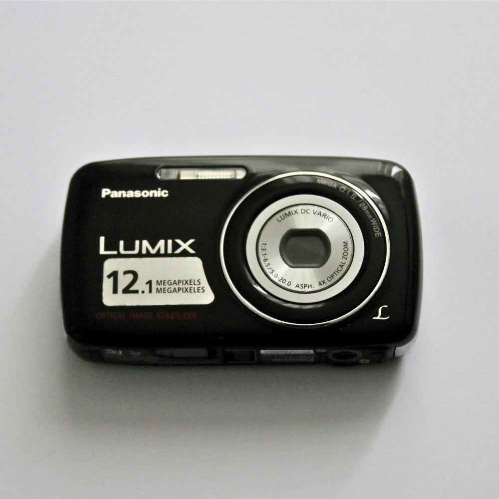 Panasonic LUMIX DMC-S1