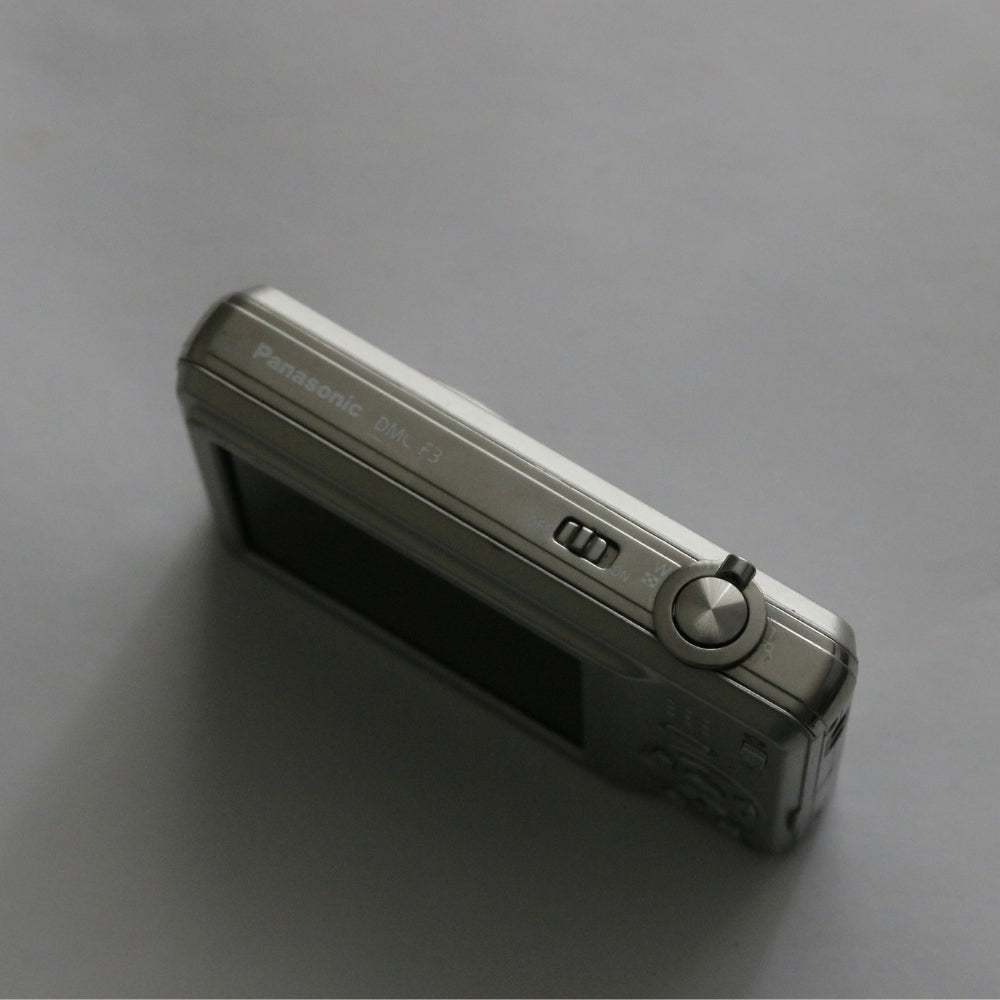 Panasonic Lumix DMC-F3
