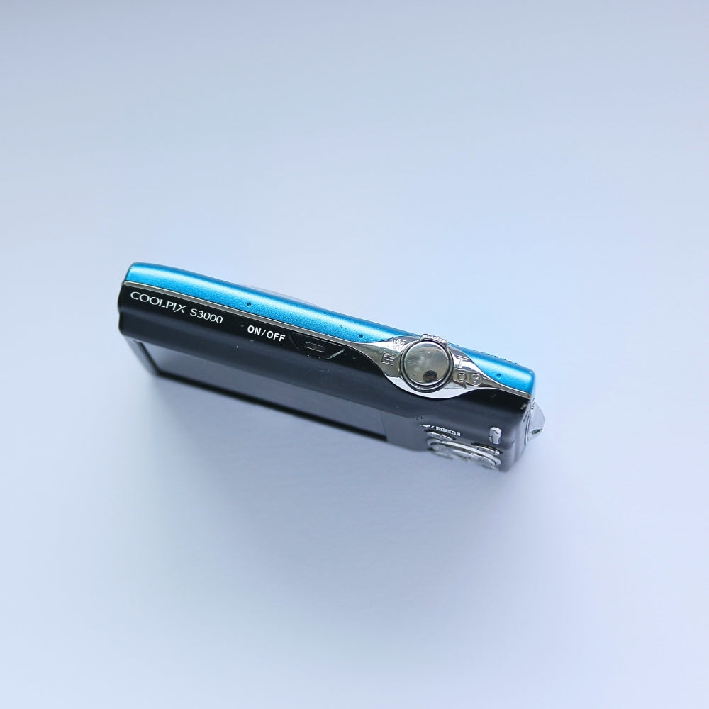 Nikon Coolpix S3000