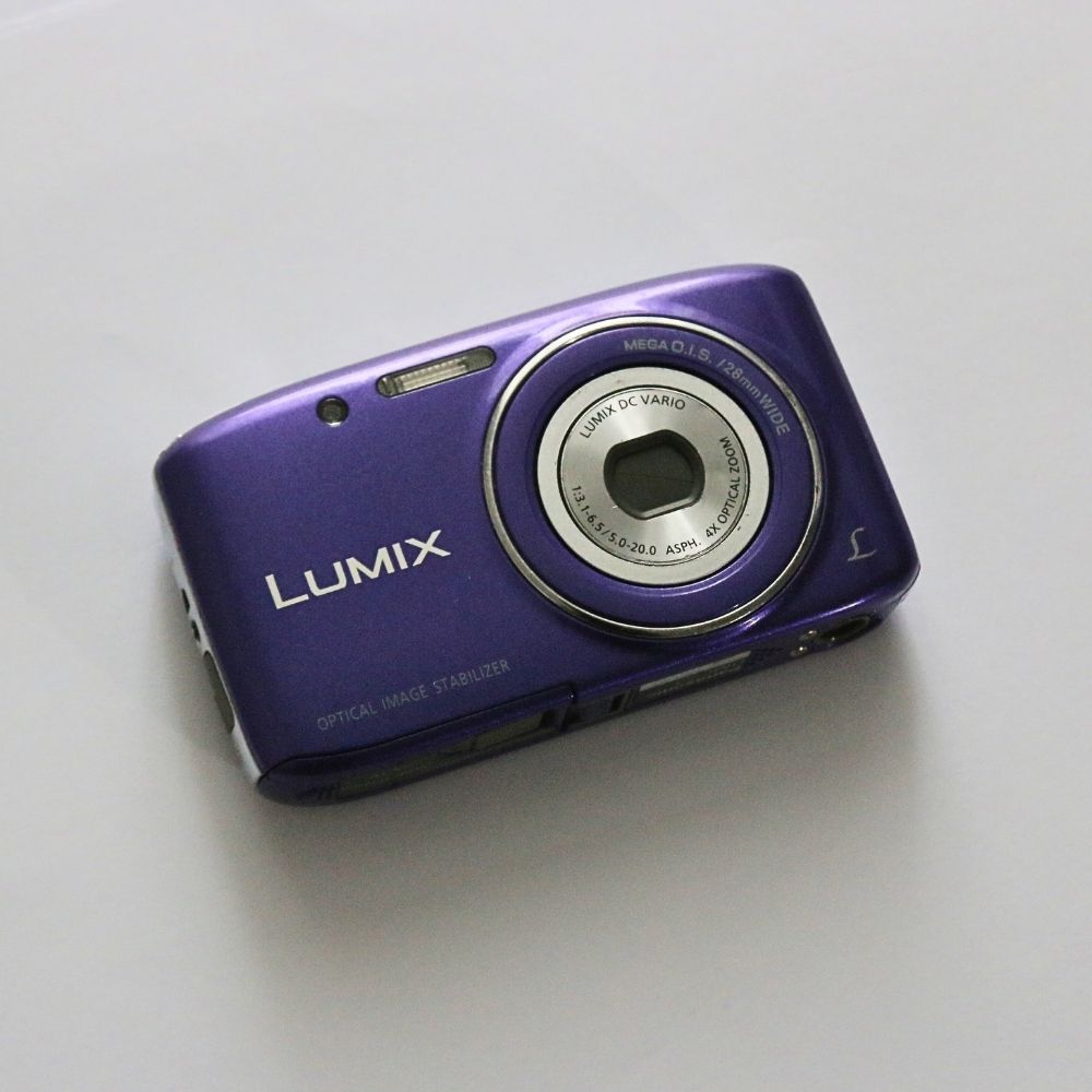 Panasonic LUMIX DMC-S2