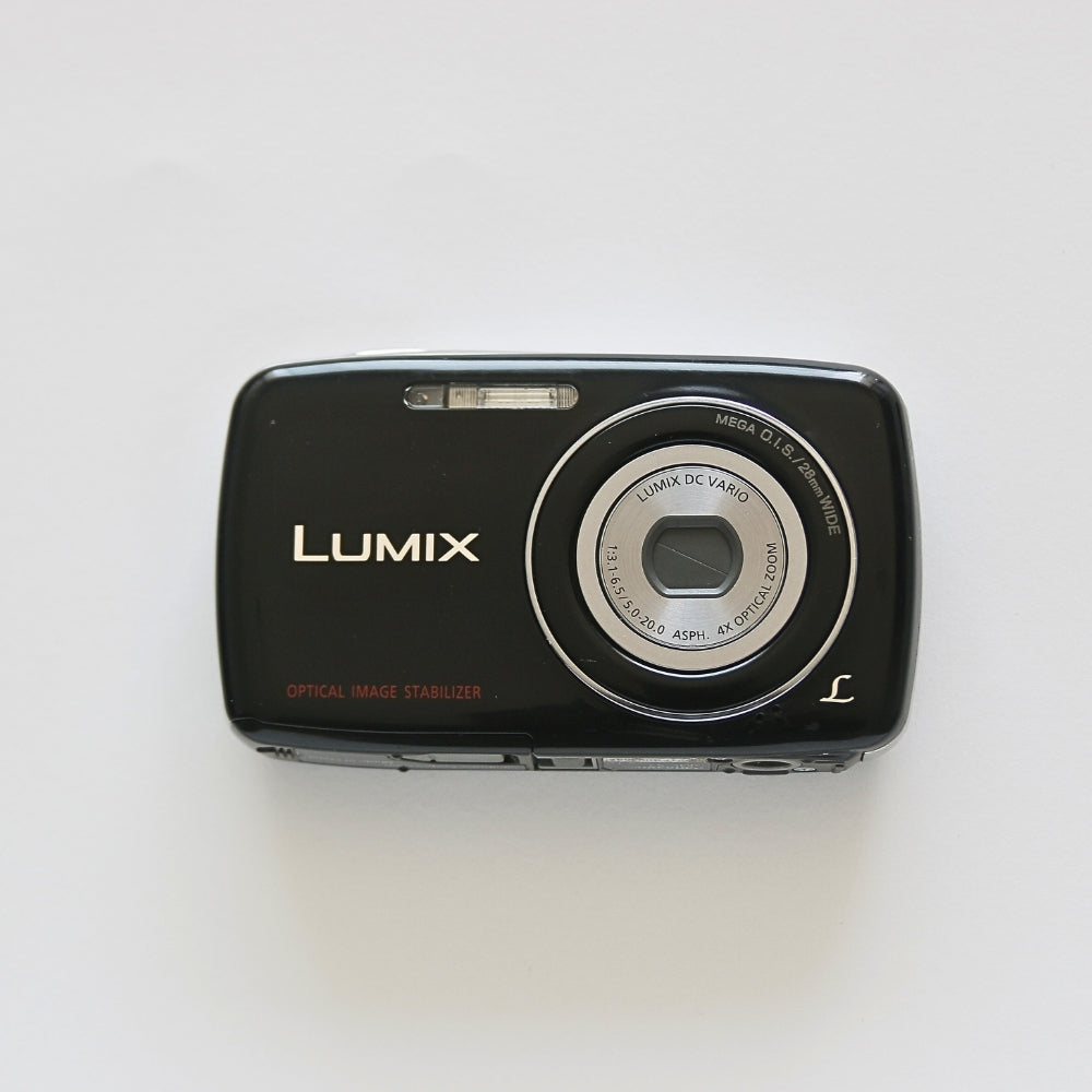 Panasonic LUMIX DMC-S3