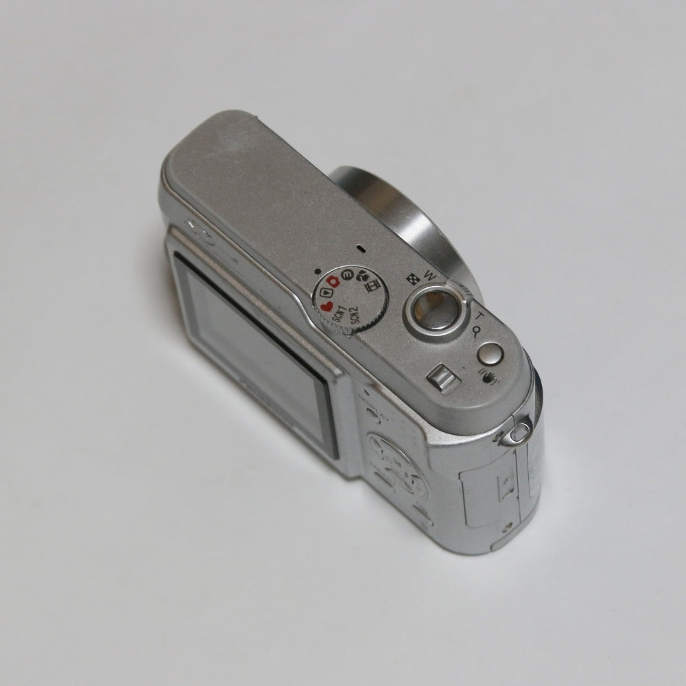 Panasonic LUMIX DMC-LZ2