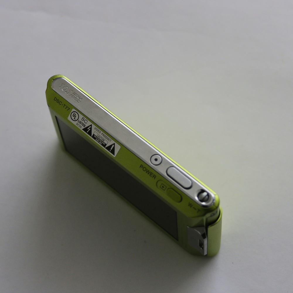 Sony Cyber-shot DSC-T77