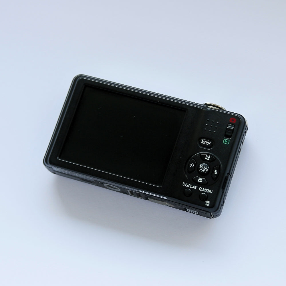 Panasonic Lumix DMC-F3