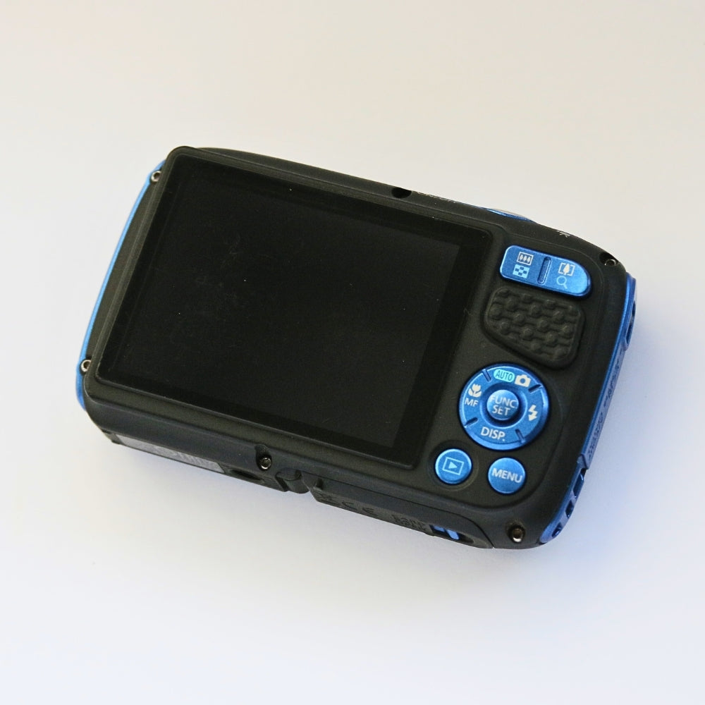 Canon PowerShot D30