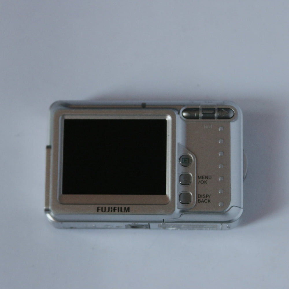 FUJIFILM A700