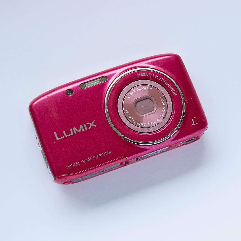 Panasonic LUMIX DMC-S2