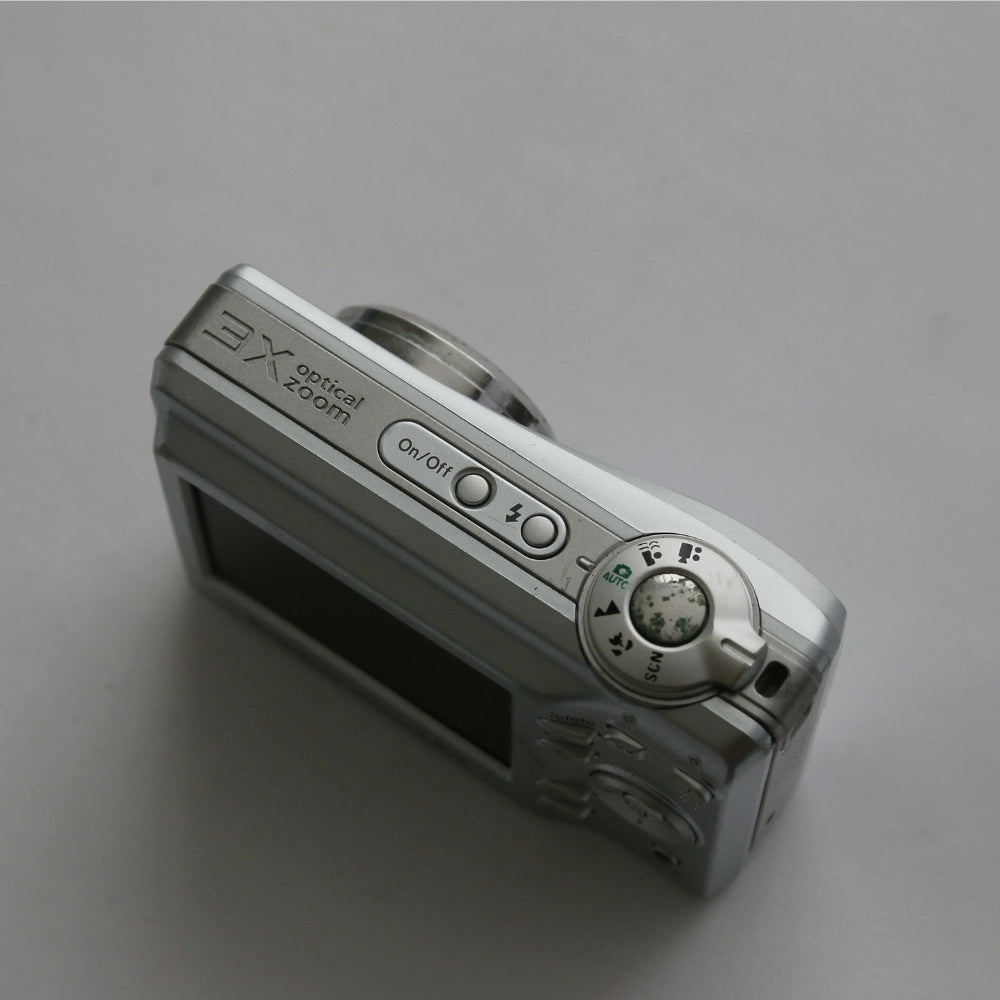 Kodak EasyShare C713