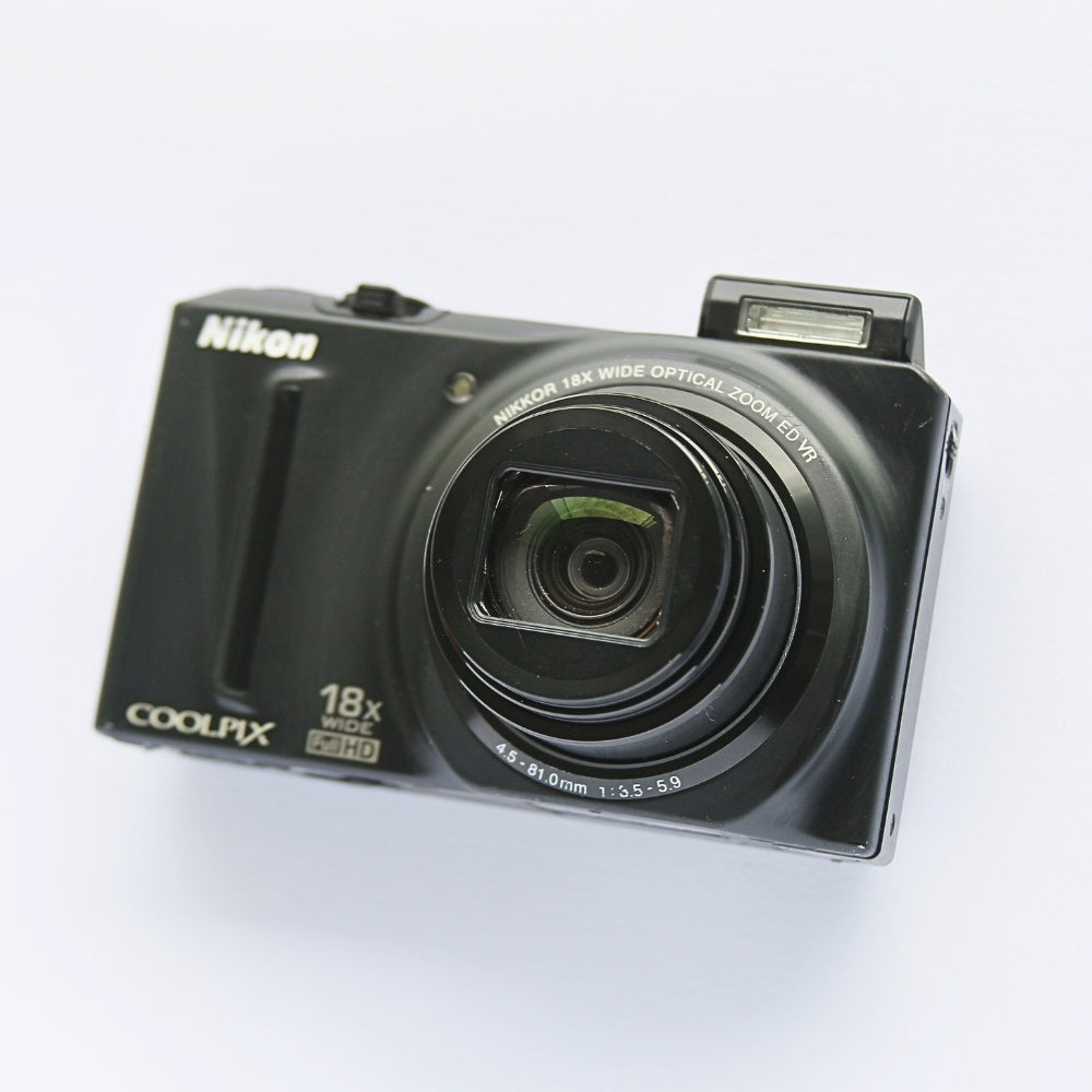 Nikon COOLPIX S9100
