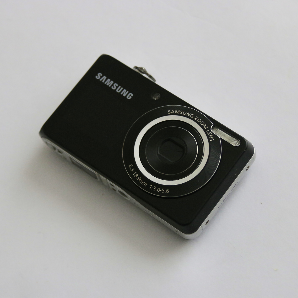 Samsung PL100