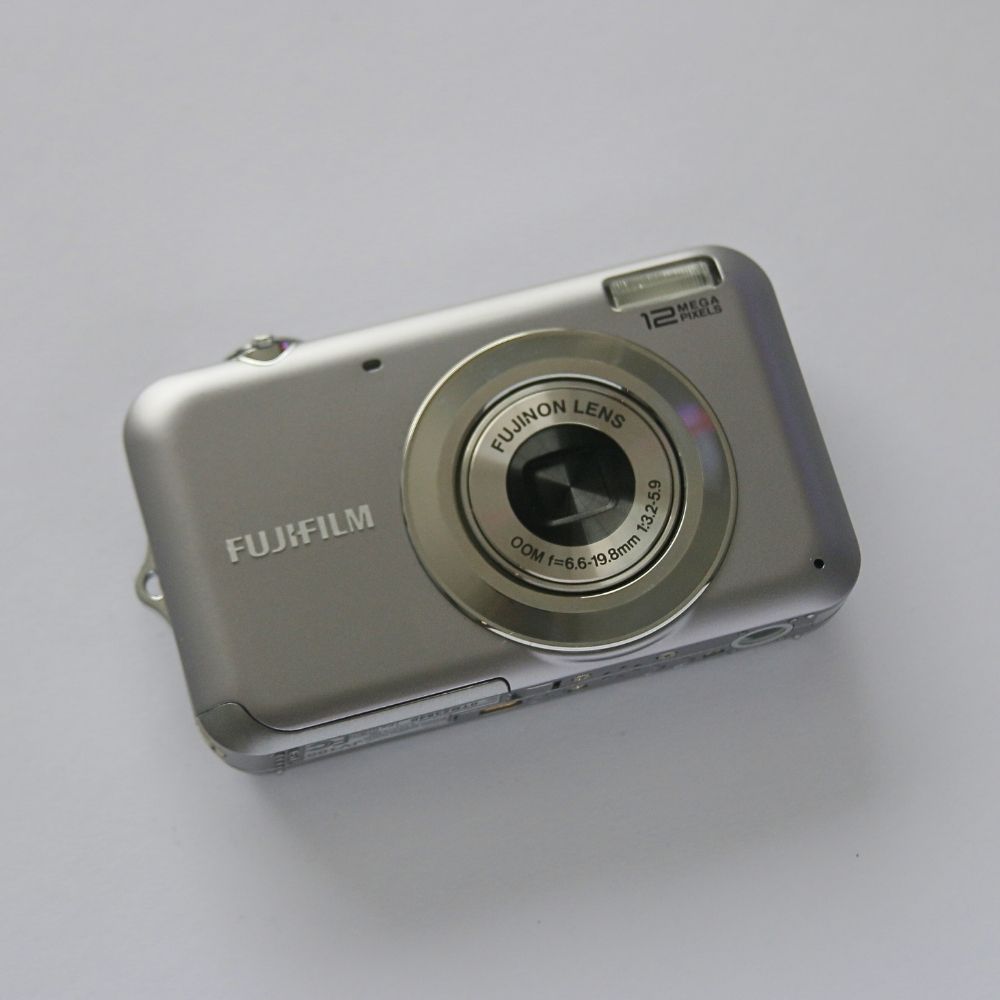 Fujifilm FINEPIX JV100