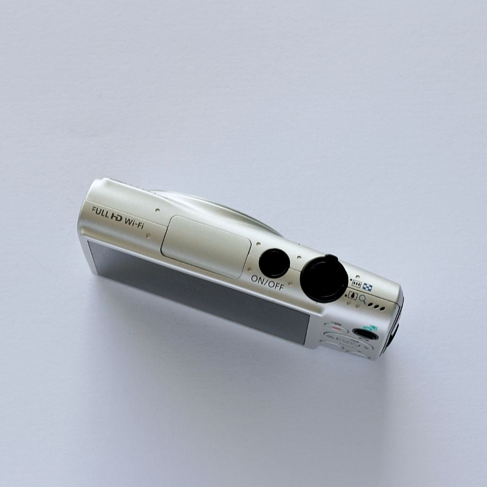 Canon PowerShot ELPH 330