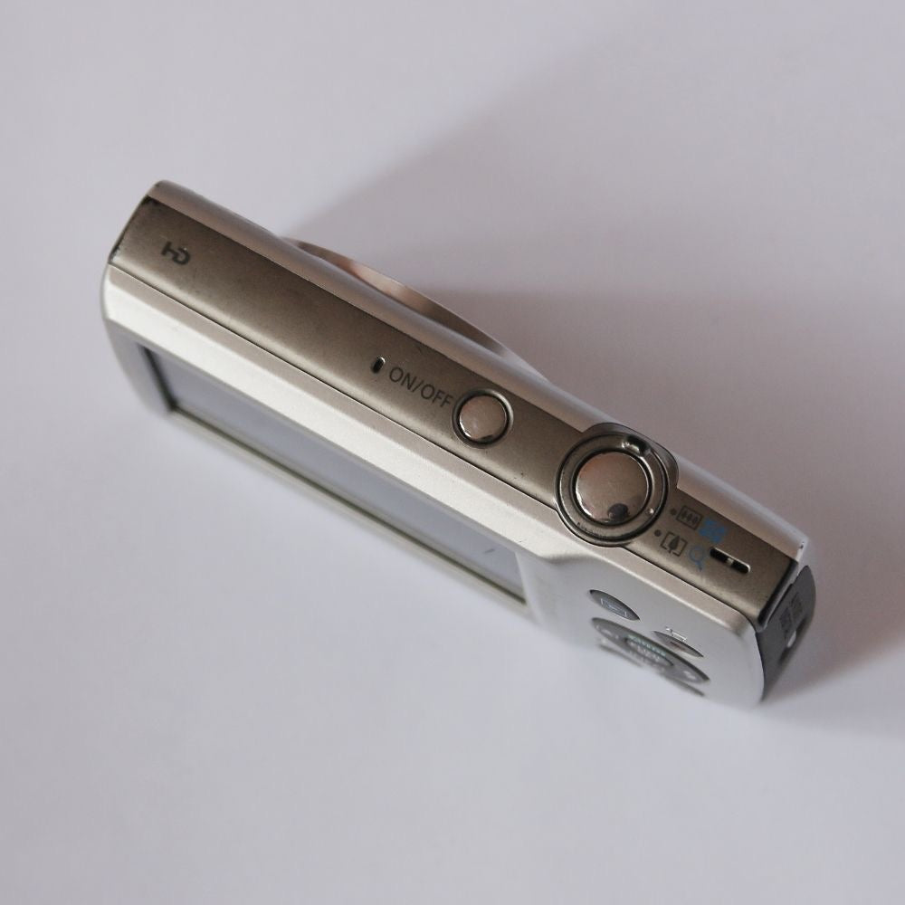 Canon PowerShot ELPH 180 HD