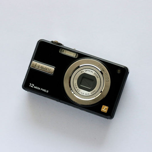 Panasonic Lumix DMC-F3