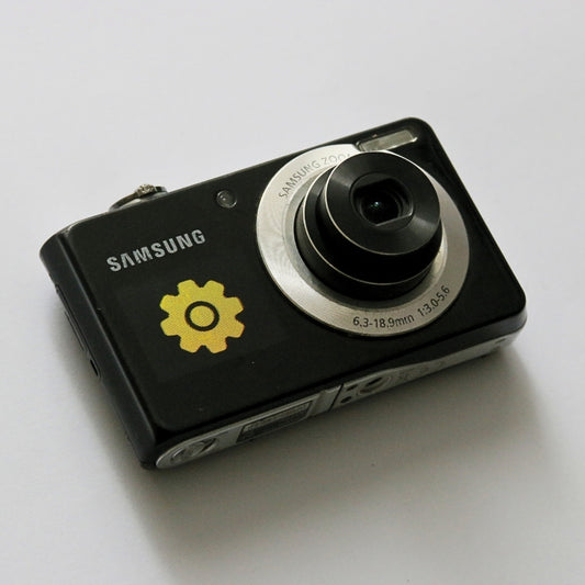 Samsung PL100