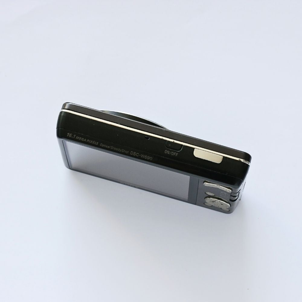 Sony Cyber-shot DSC-W690