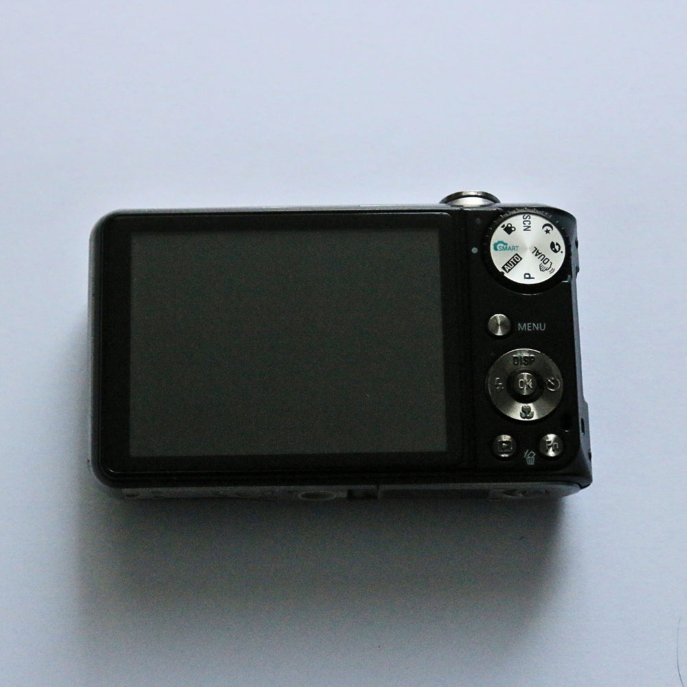 Samsung PL150 Selfie